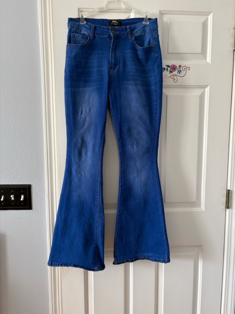 Women’s Flare Jeans in Deep Blue - Classic Wide Leg